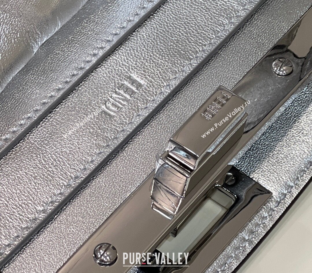 Fendi Peekaboo ISeeU Small Bag in nappa Leather Silver 2024 (chaoliu-24040962)
