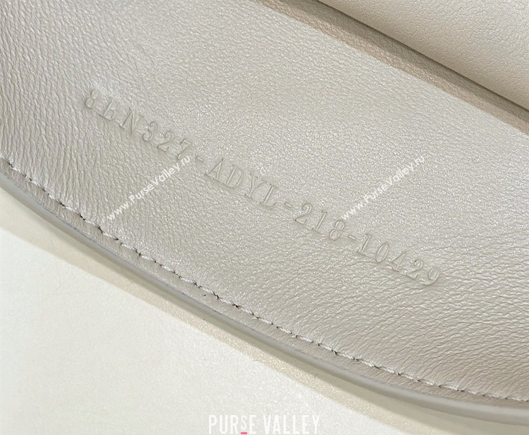 Fendi Peekaboo ISeeU Medium Bag White Selleria with oversized topstitching 2024 (chaoliu-24041035)