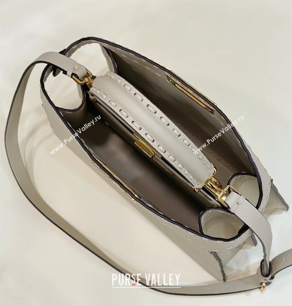 Fendi Peekaboo ISeeU Medium Bag White Selleria with oversized topstitching 2024 (chaoliu-24041035)