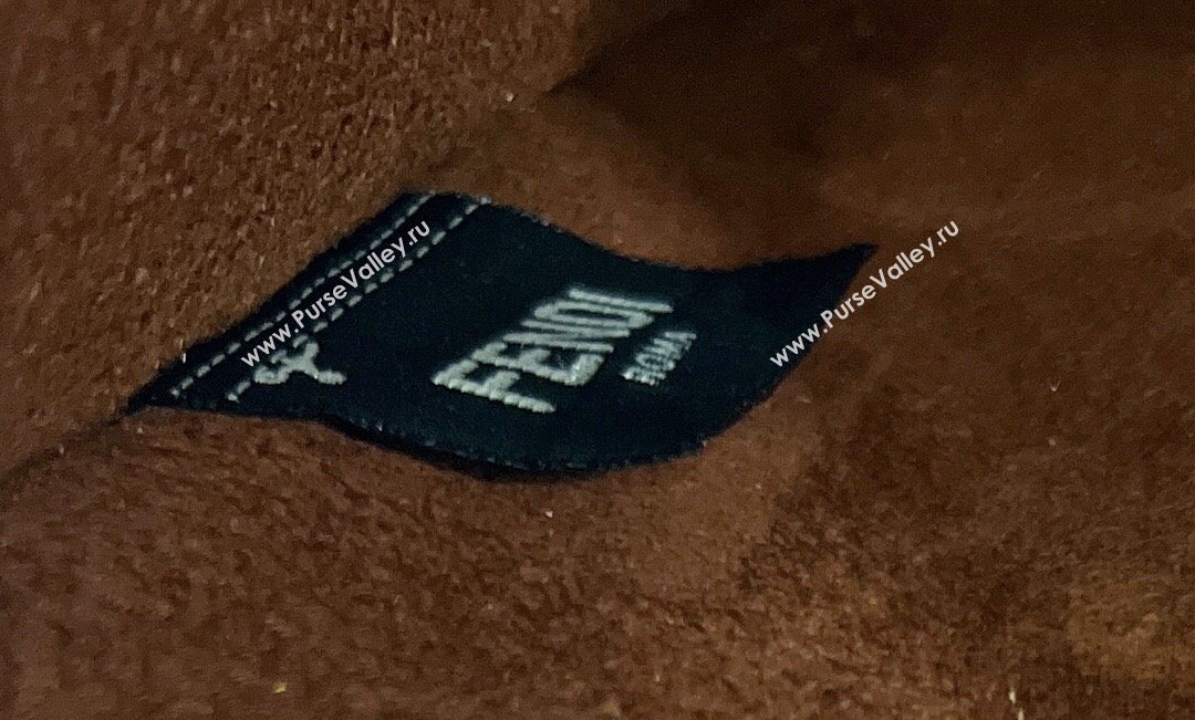 Fendi Peekaboo ISeeU Small Bag Coffee Selleria with topstitches 2024 (chaoliu-24041028)