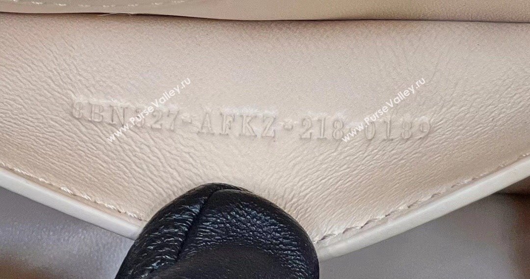 Fendi Peekaboo ISeeU Small Bag in nappa Leather Beige 2024 (chaoliu-24040958)