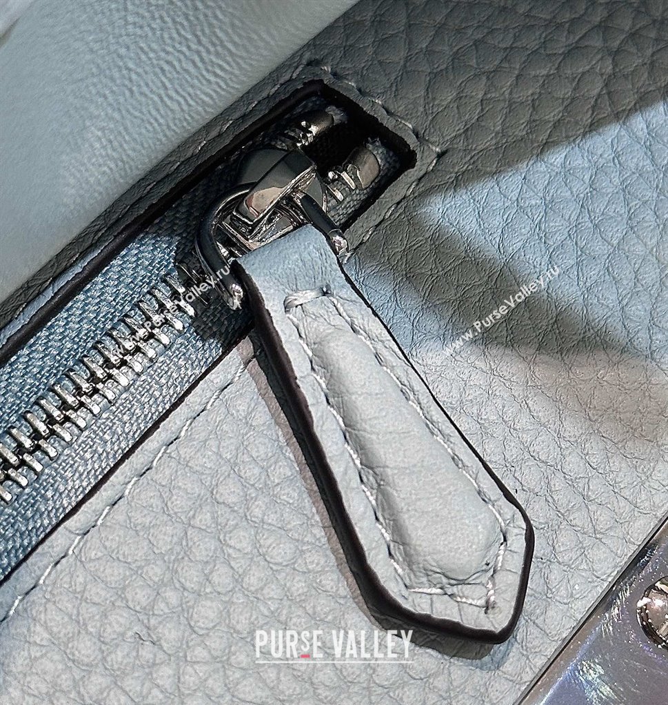 Fendi iconic Peekaboo Mini Bag Light blue Selleria with 220 hand-sewn topstitches 2024 (chaoliu-24040941)