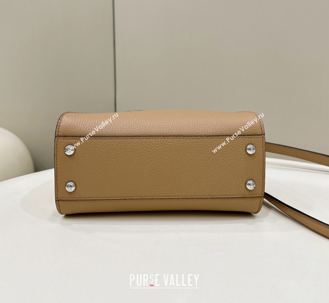 Fendi iconic Peekaboo Mini Bag Beige Selleria with 220 hand-sewn topstitches 2024 (chaoliu-24040945)