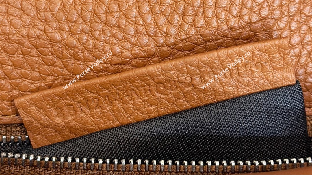 Fendi iconic Peekaboo Mini Bag Brown Selleria with 220 hand-sewn topstitches 2024 (chaoliu-24040946)