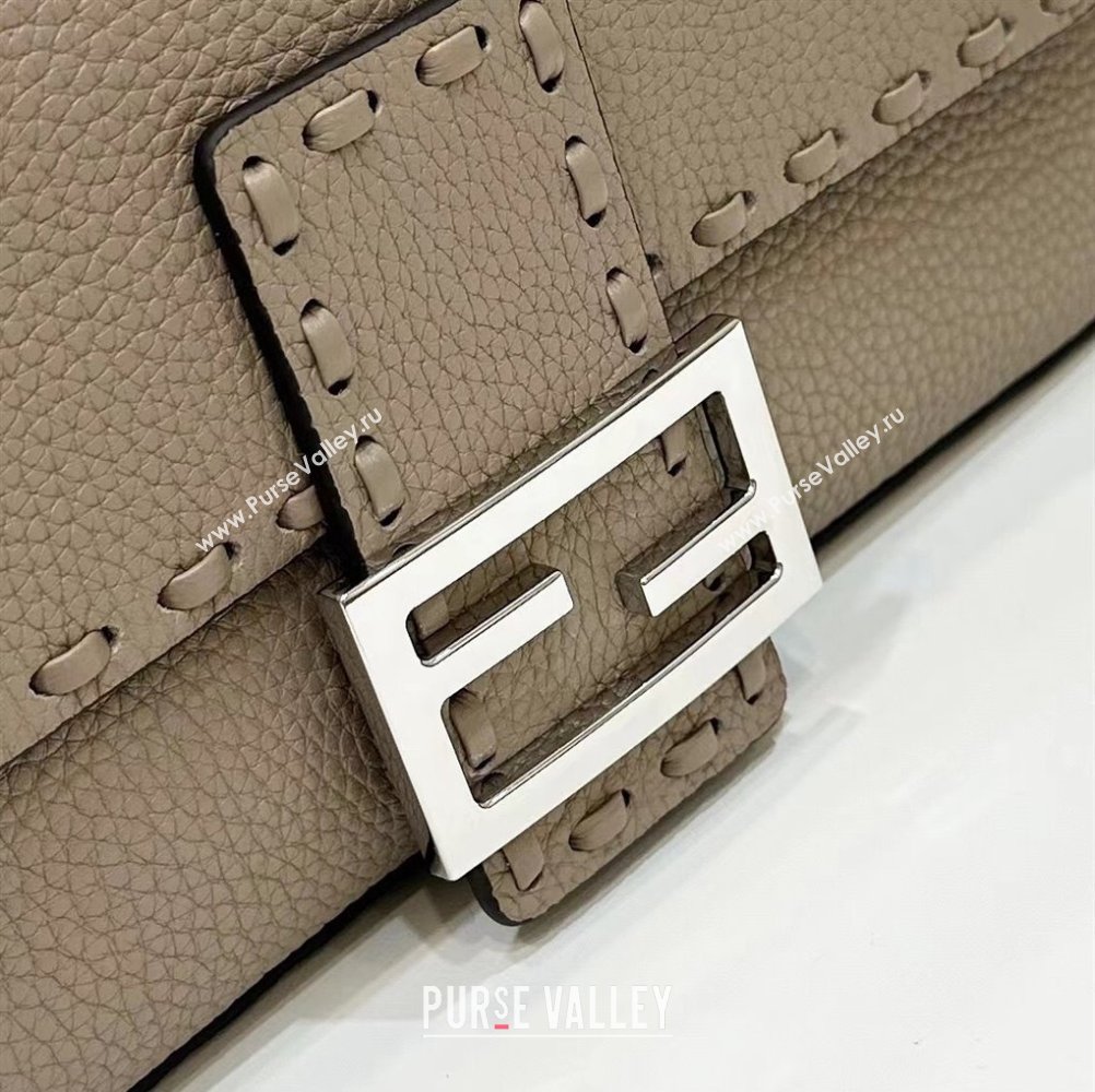 Fendi Medium Baguette Bag Dove Gray Selleria with 612 hand-sewn topstitches 2024 (chaoliu-24040917)