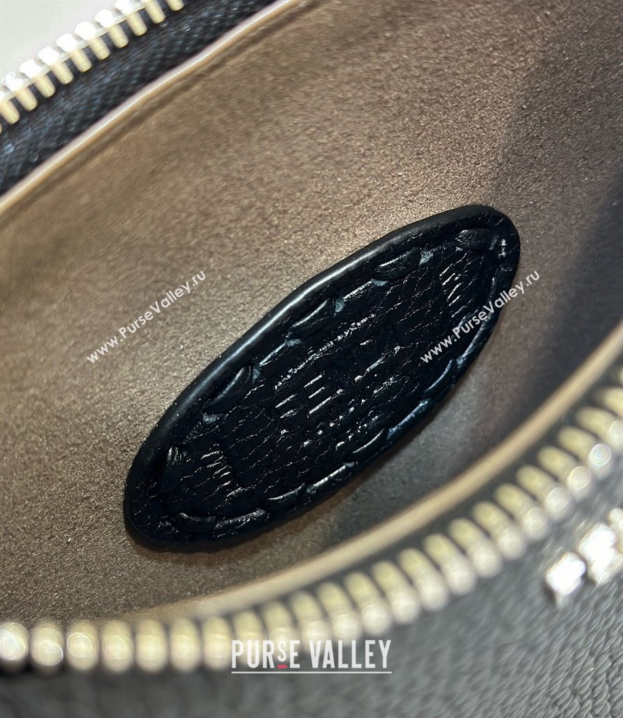 Fendi Mini Fendessence bag Black Selleria with 264 hand-sewn topstitches 2024 (chaoliu-24041049)