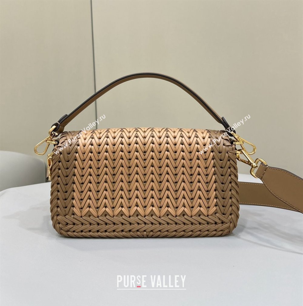 Fendi Medium Baguette Bag Sand and brown interlaced leather and raffia 2024 (chaoliu-24040930)