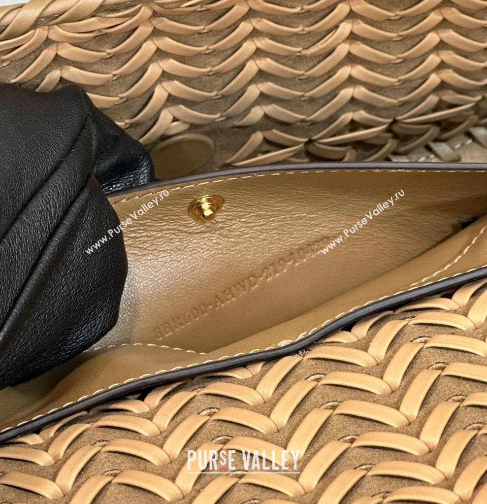 Fendi Medium Baguette Bag Sand and brown interlaced leather and raffia 2024 (chaoliu-24040930)