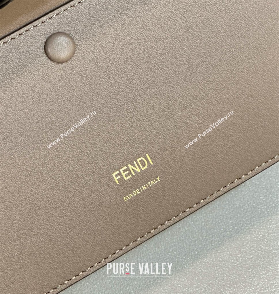 Fendi Medium Baguette Bag Black and Dove Gray interlaced leather and raffia 2024 (chaoliu-24040928)
