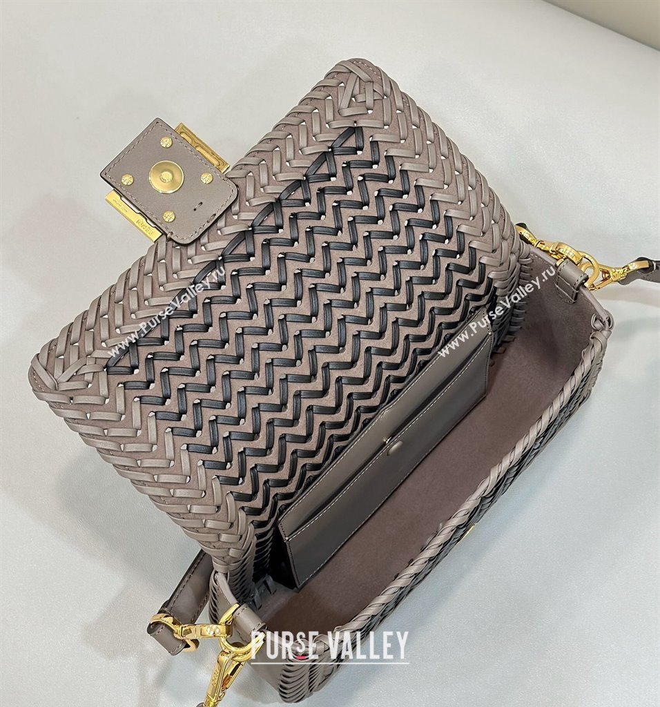 Fendi Medium Baguette Bag Black and Dove Gray interlaced leather and raffia 2024 (chaoliu-24040928)