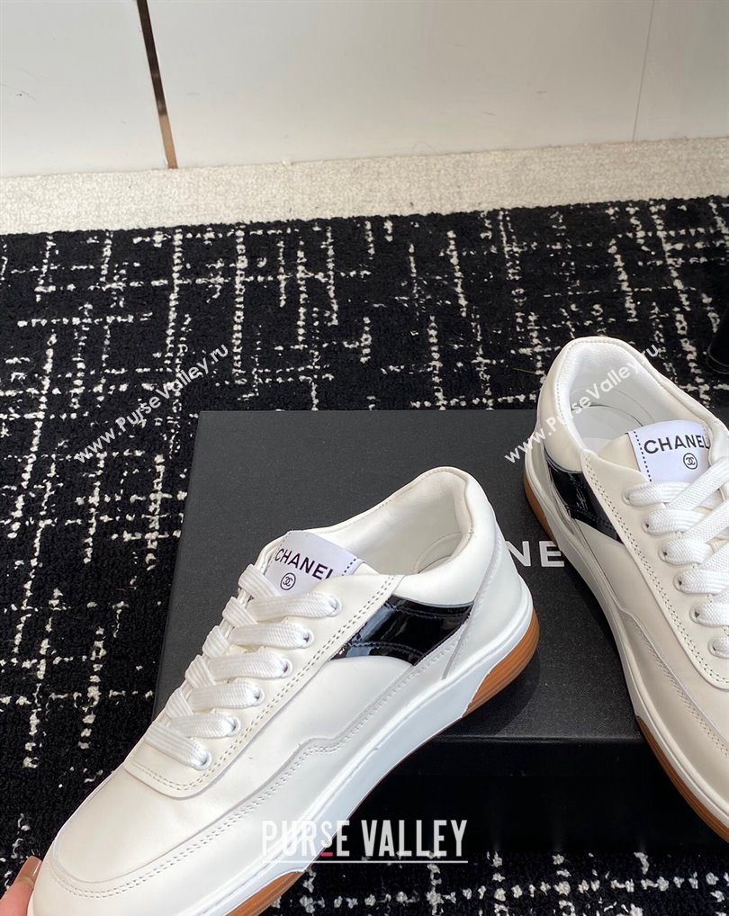 Chanel Calfskin Leather Logo Sneakers White/Red/Black 2024 (jincheng-24041105)