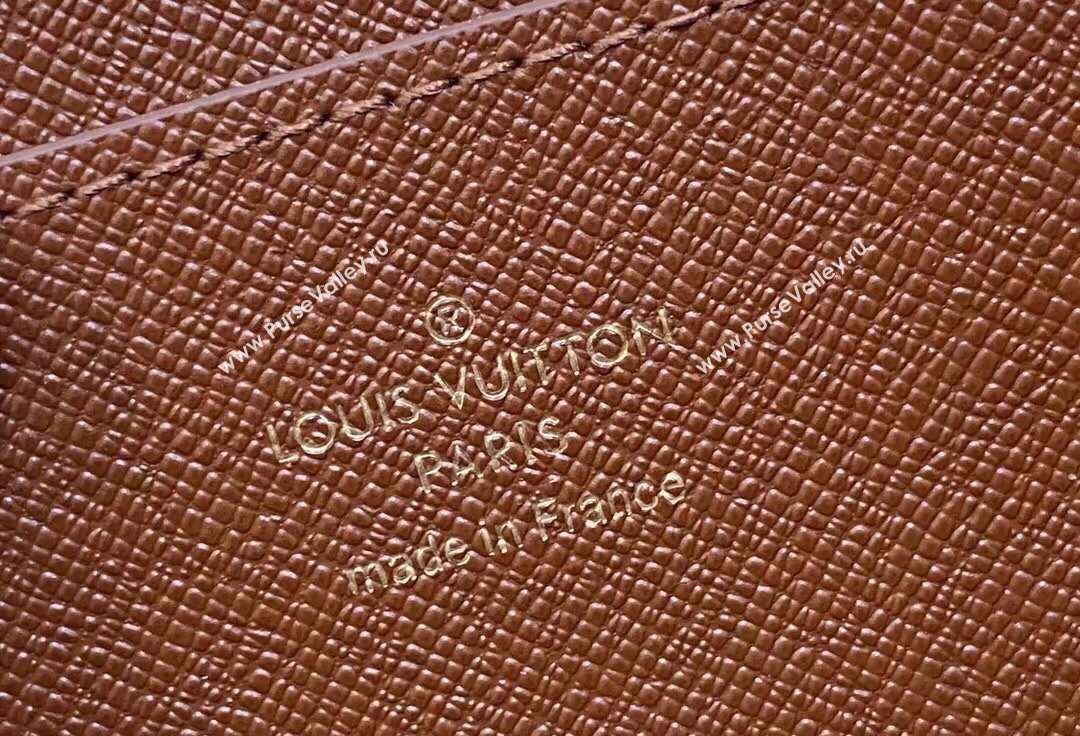 Louis Vuitton Monogram canvas Noa Key Holder M83612 Brown 2024 (kiki-24041102)