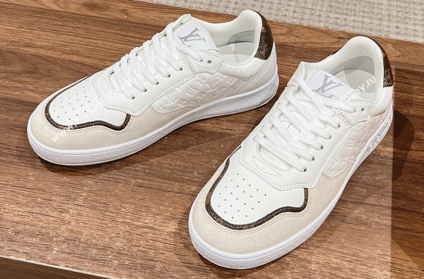 Louis Vuitton LV Stadium Sneakers in Leather White 2024 (kaola-24041114)