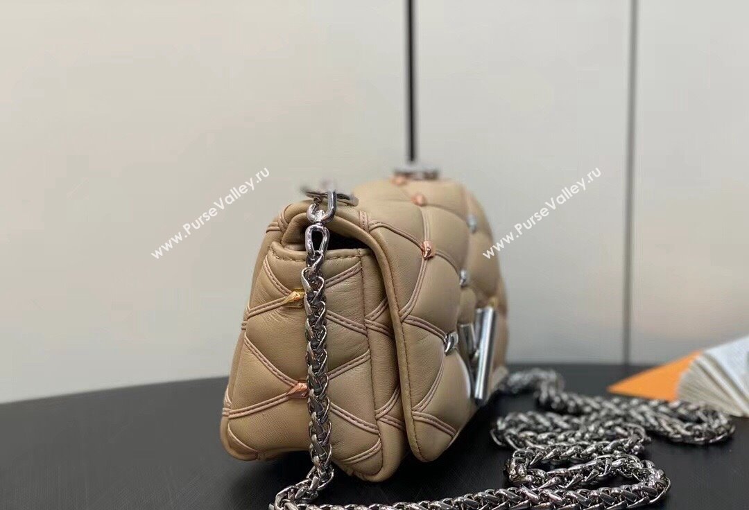 Louis Vuitton Lambskin Pico GO-14 Bag with metal studs M24246 Beige 2024 (kiki-24041120)