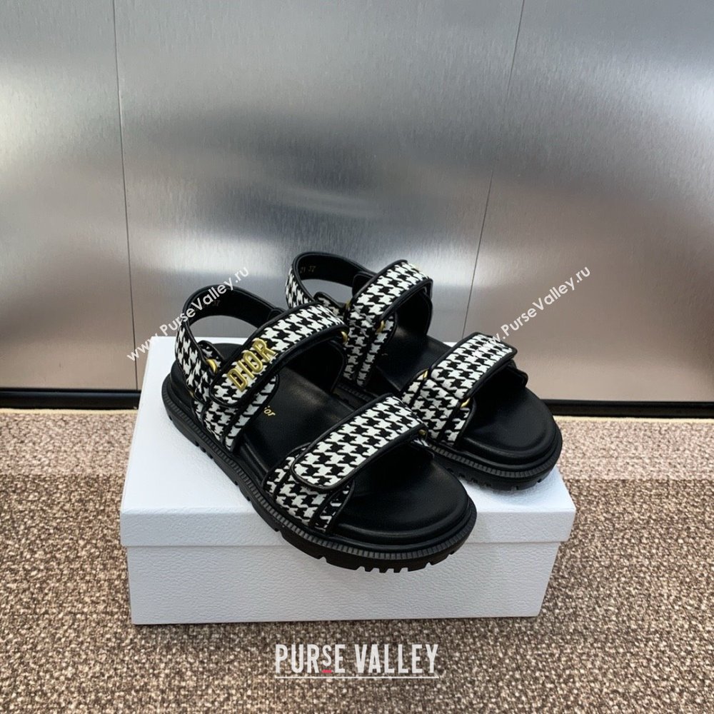 Dior DiorAct Sandals in Black and White Micro-Houndstooth Embroidered Cotton 2024 (MODENG-240415-01)