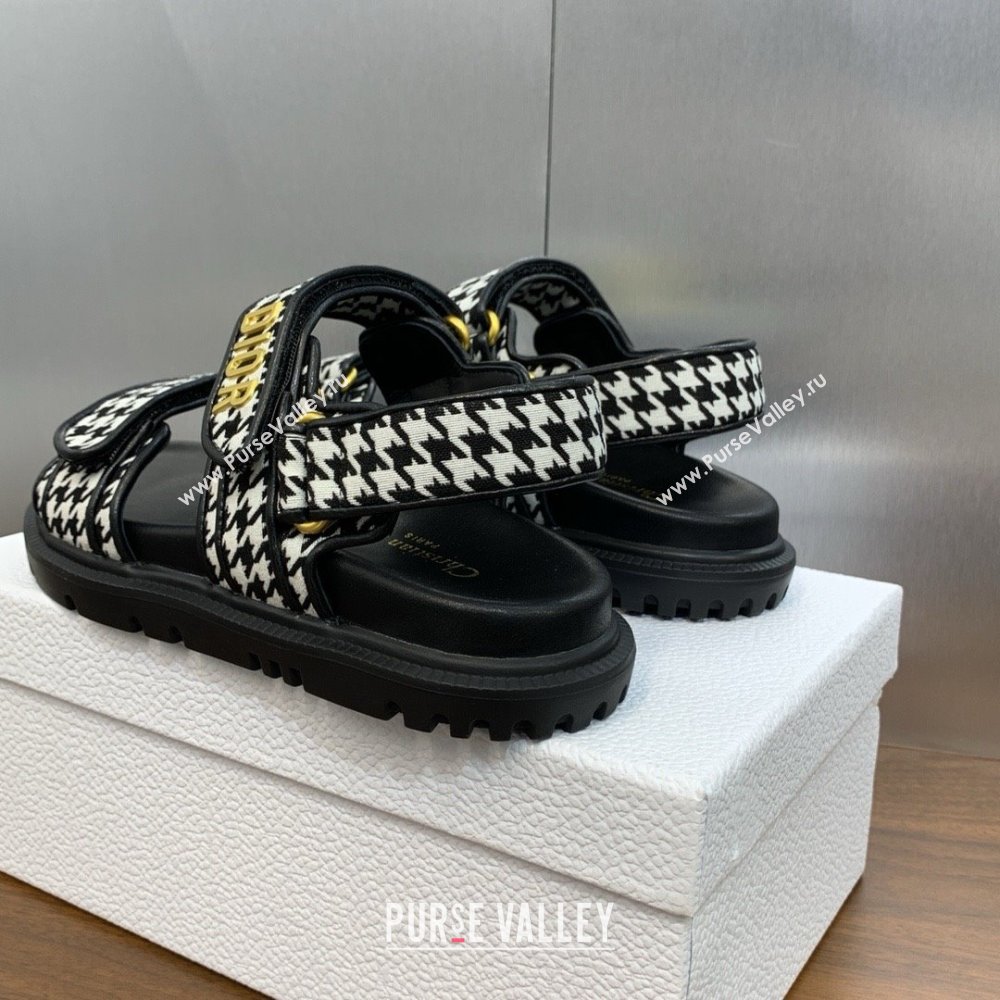 Dior DiorAct Sandals in Black and White Micro-Houndstooth Embroidered Cotton 2024 (MODENG-240415-01)