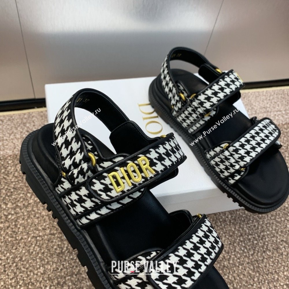 Dior DiorAct Sandals in Black and White Micro-Houndstooth Embroidered Cotton 2024 (MODENG-240415-01)