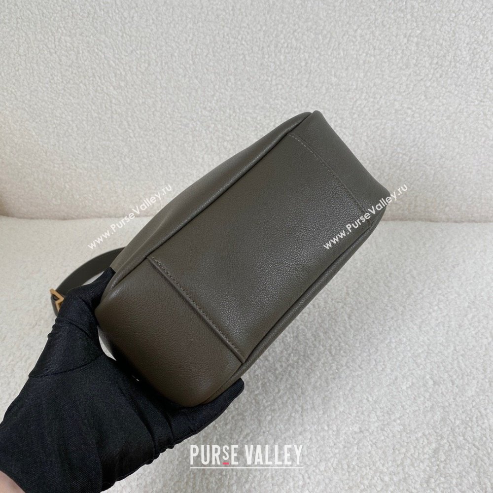 Saint Laurent small le 5 à 7 supple Bag in grained leather 713938 LIGHT MUSK (yida-231101-01)