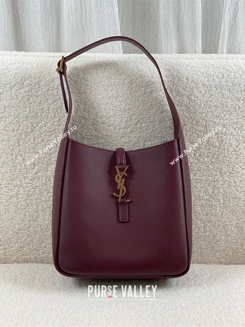 Saint Laurent small le 5 à 7 supple Bag in grained leather 713938 ROUGE LEGION (bige-231101-16)