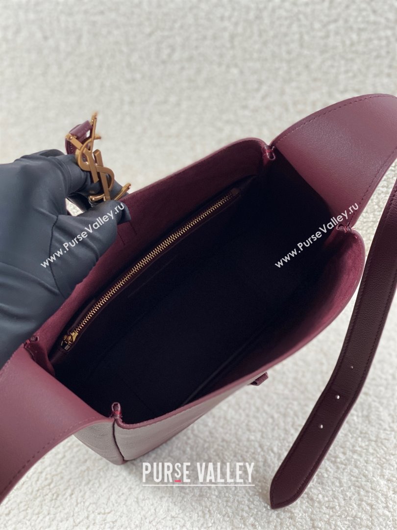 Saint Laurent small le 5 à 7 supple Bag in grained leather 713938 ROUGE LEGION (bige-231101-16)