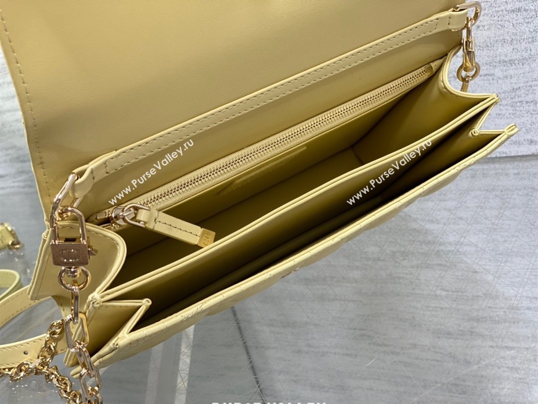 Miss Dior Top Handle Bag in Pastel Yellow Cannage Lambskin 2023 (xxg-231024-02)