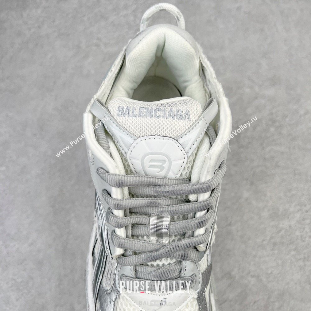 Balenciaga Runner Sneaker in off white 2023 (xingqi8-240119-01)