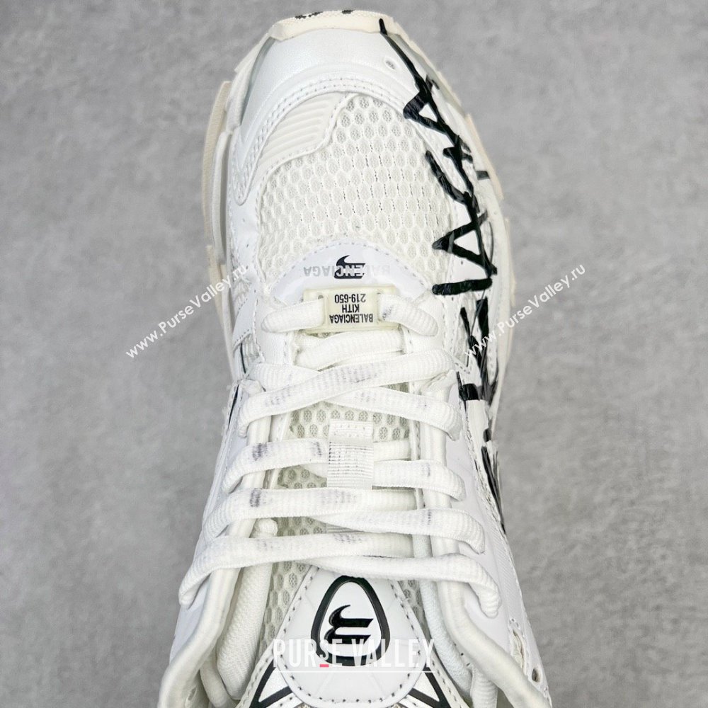 Balenciaga runner Graffiti Sneaker in white and black mesh and nylon 2023 (xingqi8-240119-03)