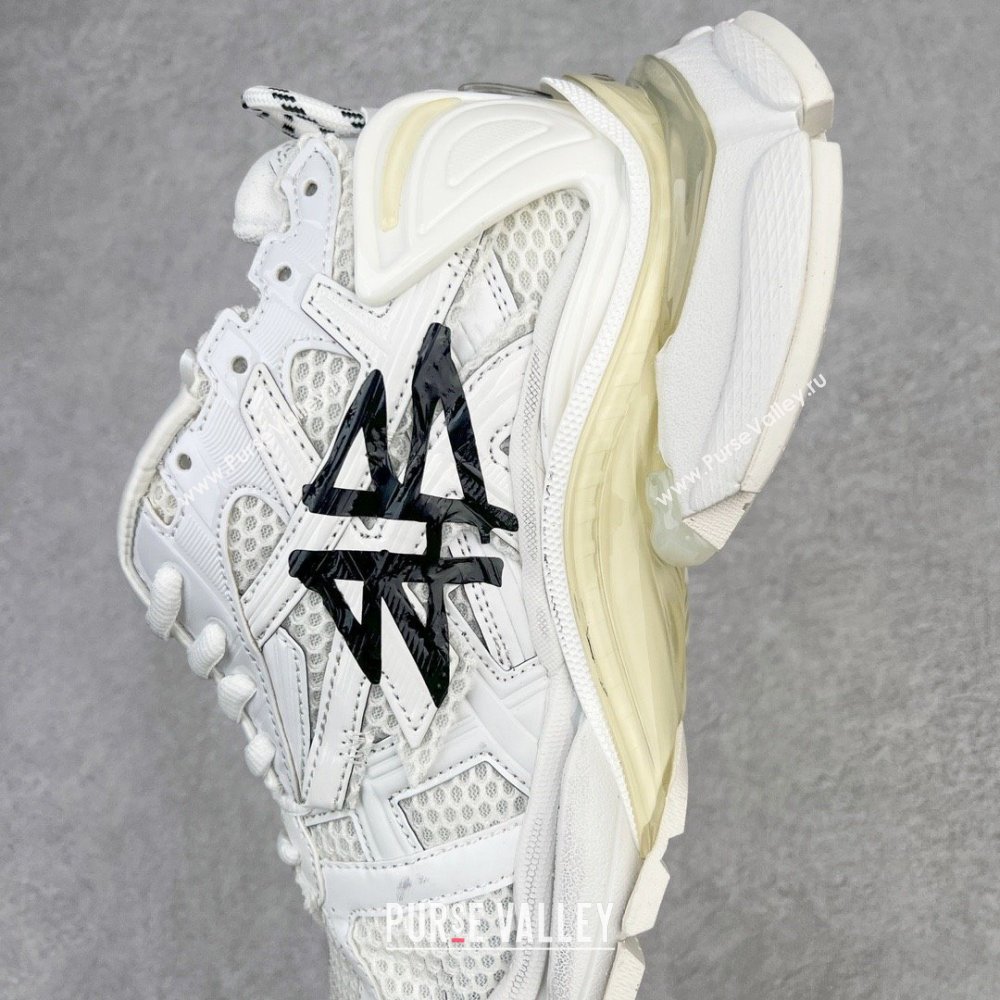 Balenciaga runner Graffiti Sneaker in white and black mesh and nylon 2023 (xingqi8-240119-03)