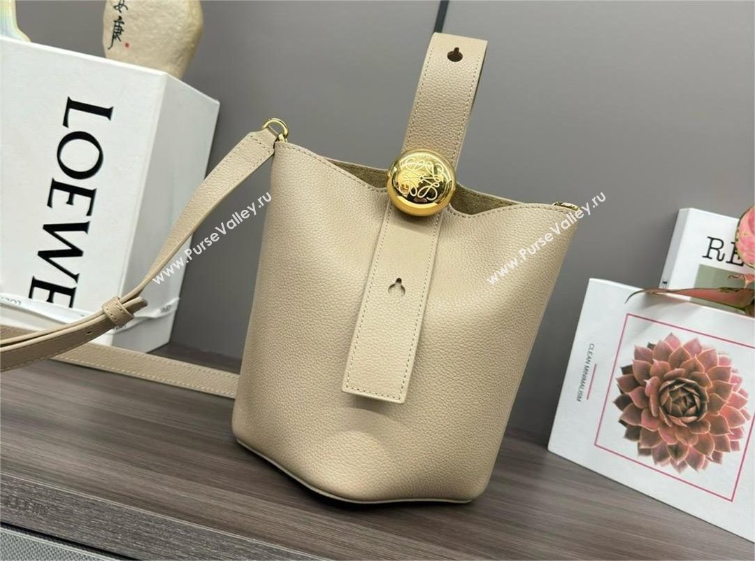 loewe mini Pebble Bucket bag in soft grained calfskin sand 2024 (xinyidai-240319-01)