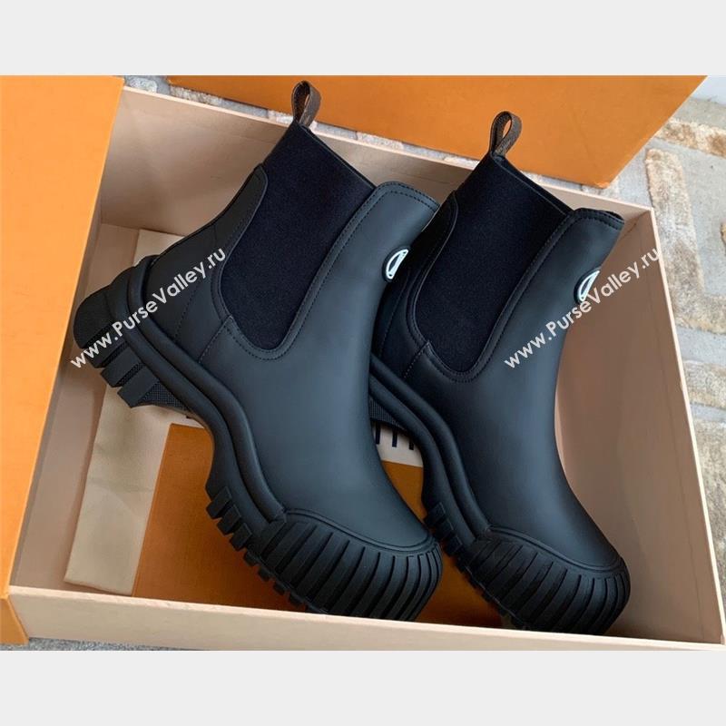 Louis Vuitton Ruby Flat Ankle Boots in Calf leather Black 2023 (kaola-23102709)