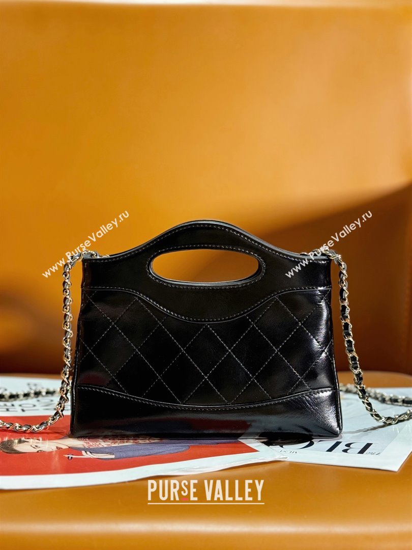 CHANEL BLACK MINI 31 BAG IN WAX CALFSKIN 2024 (jiyuan-240124-02)