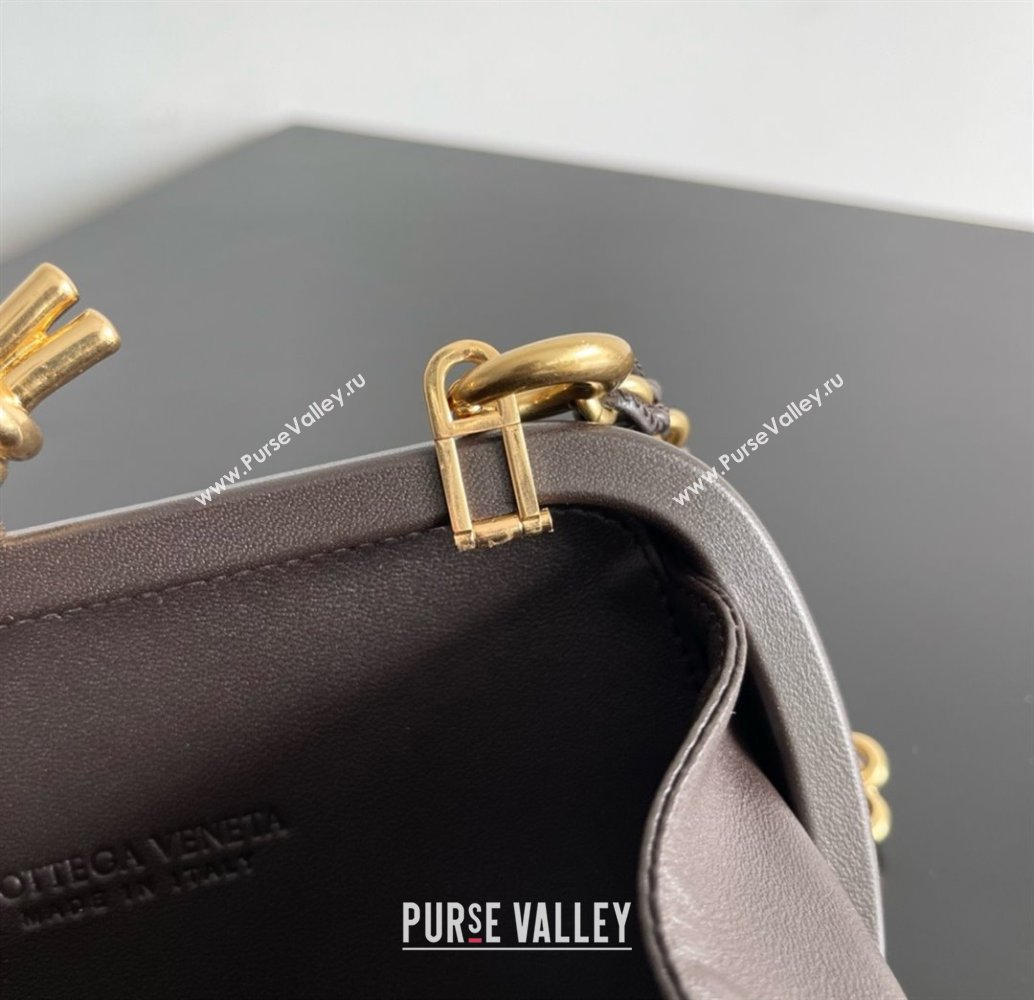 Bottega Veneta Minaudiere knot clutch Fondant 2024 (MISU-240123-06)