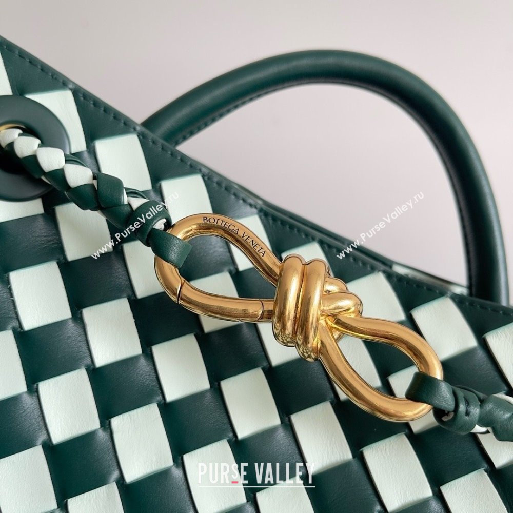 Bottega Veneta Intrecciato leather Small Andiamo top handle Bag Emerald green / Glacier 2024 (MISU-240123-02)