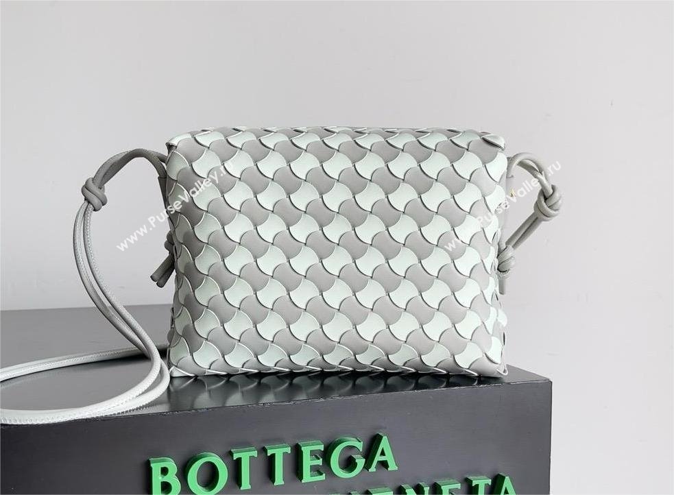 Bottega Veneta Small Loop Camera Bag Agate grey / Glacier 2024 (MISU-240123-09)
