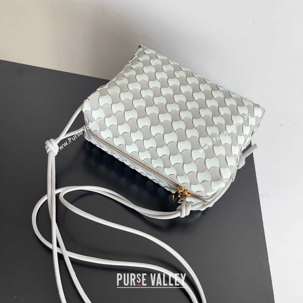 Bottega Veneta Small Loop Camera Bag Agate grey / Glacier 2024 (MISU-240123-09)