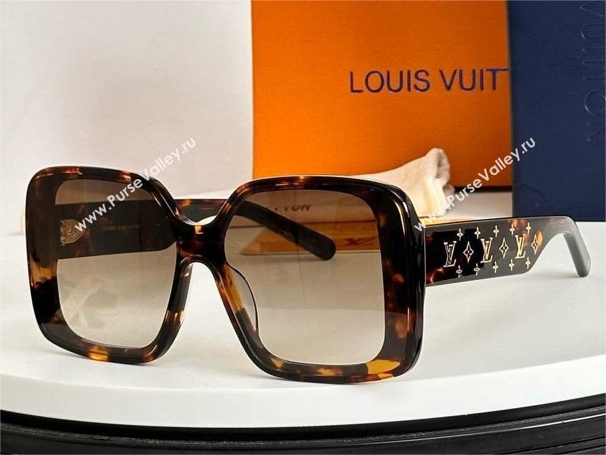 Louis Vuitton MONOGRAM Square Sunglasses Z1999W 01 2024 (shishang-240418-24)