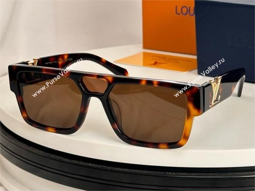 Louis Vuitton Sleek Square Sunglasses Z2086w 03 2024 (shishang-240418-29)