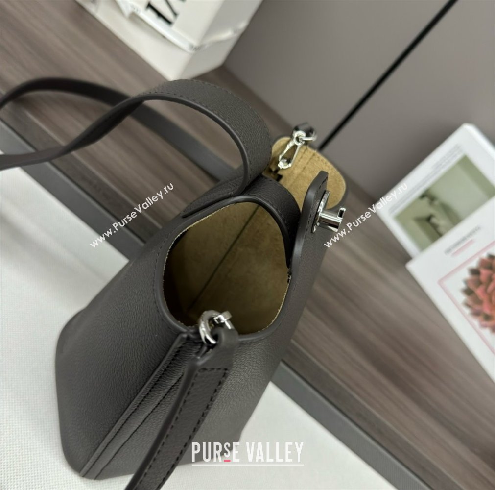 loewe mini Pebble Bucket bag in soft grained calfskin black 2024 (xinyidai-240319-03)