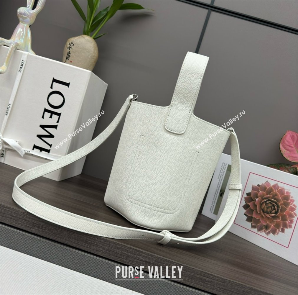 loewe mini Pebble Bucket bag in soft grained calfskin white 2024 (xinyidai-240319-02)