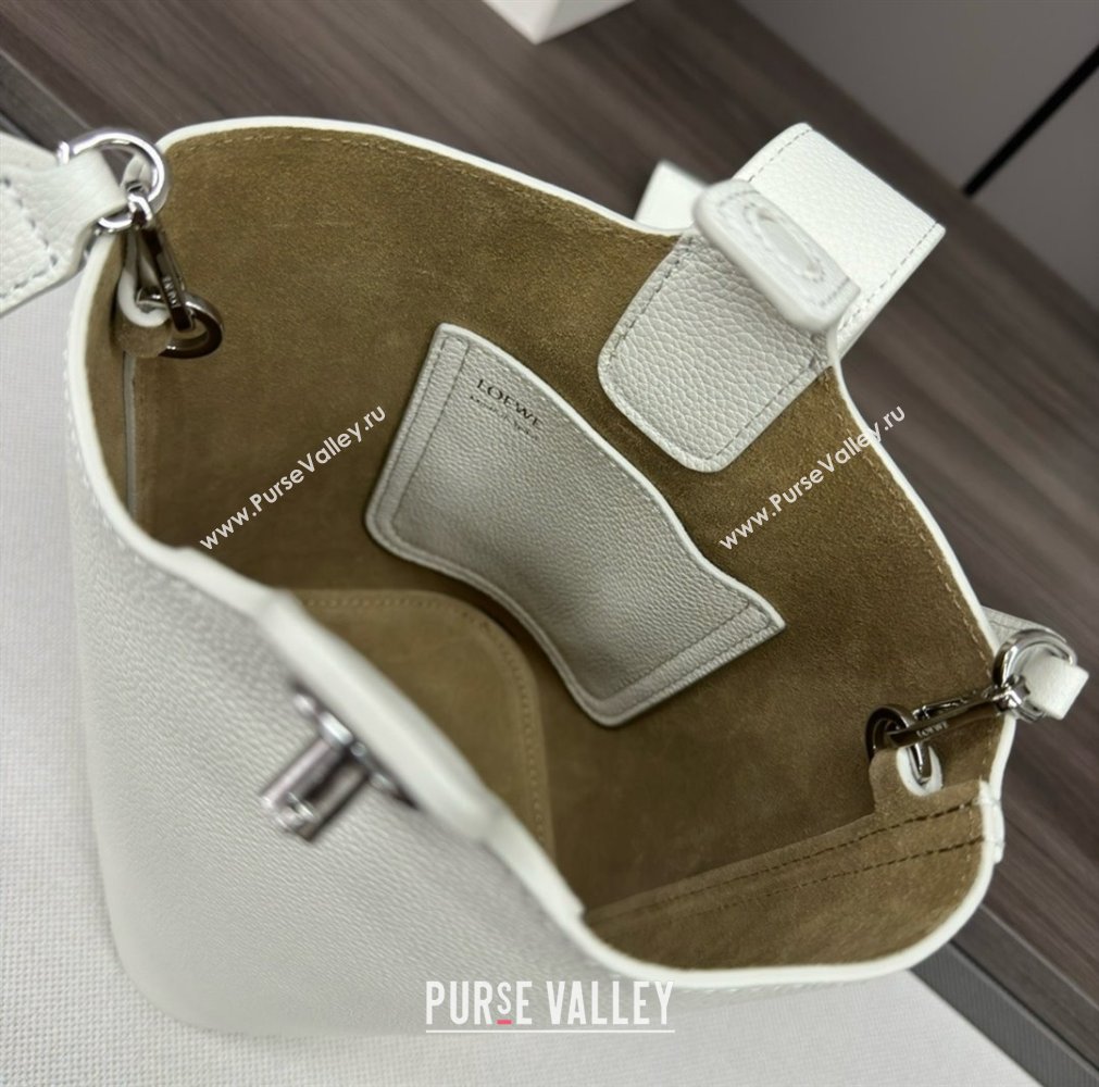 loewe mini Pebble Bucket bag in soft grained calfskin white 2024 (xinyidai-240319-02)