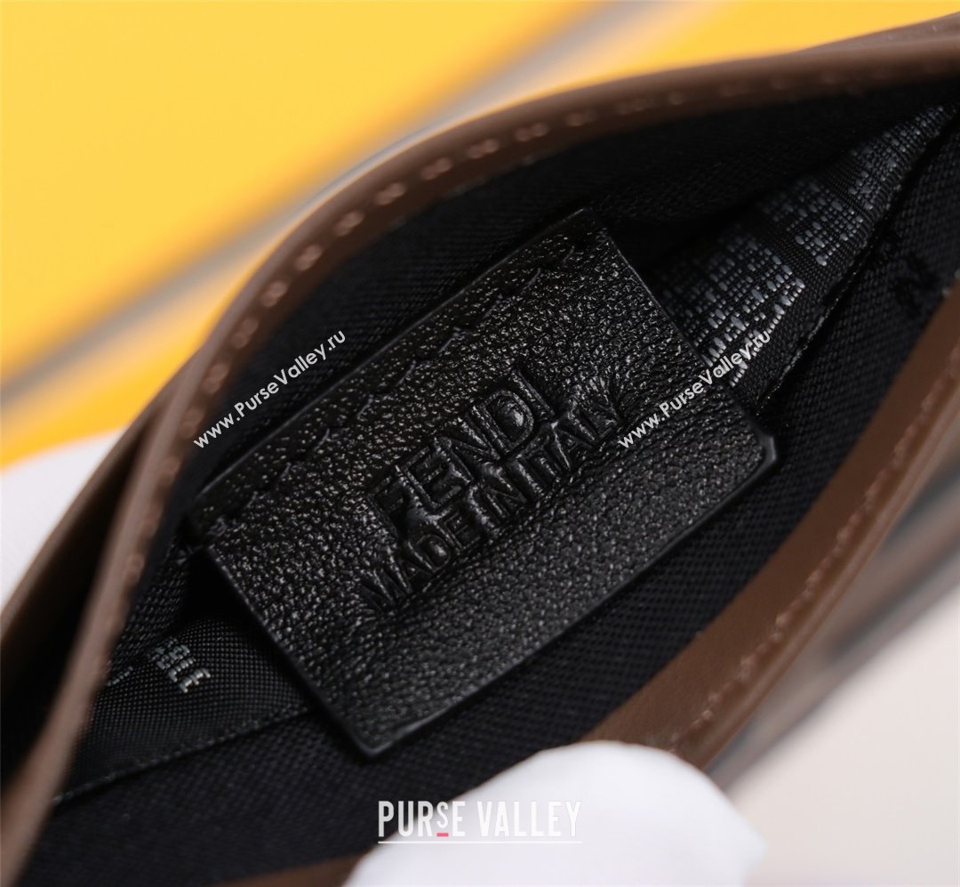 fendi Brown leather flat business card holder (guoguo-231212-01)
