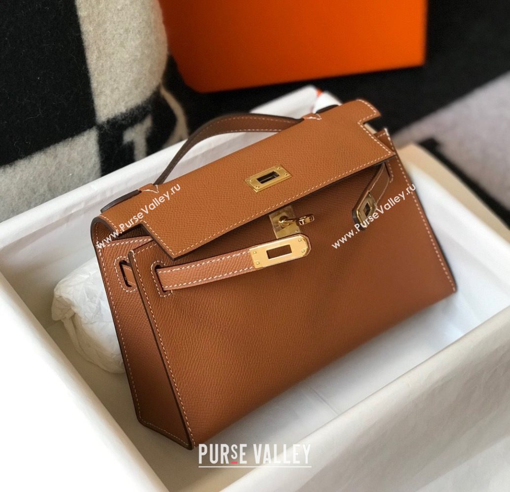 HERMES KELLY 22 EPSOM LEATHER CLUTCH BAG IN CAMEL (FULI-6931)