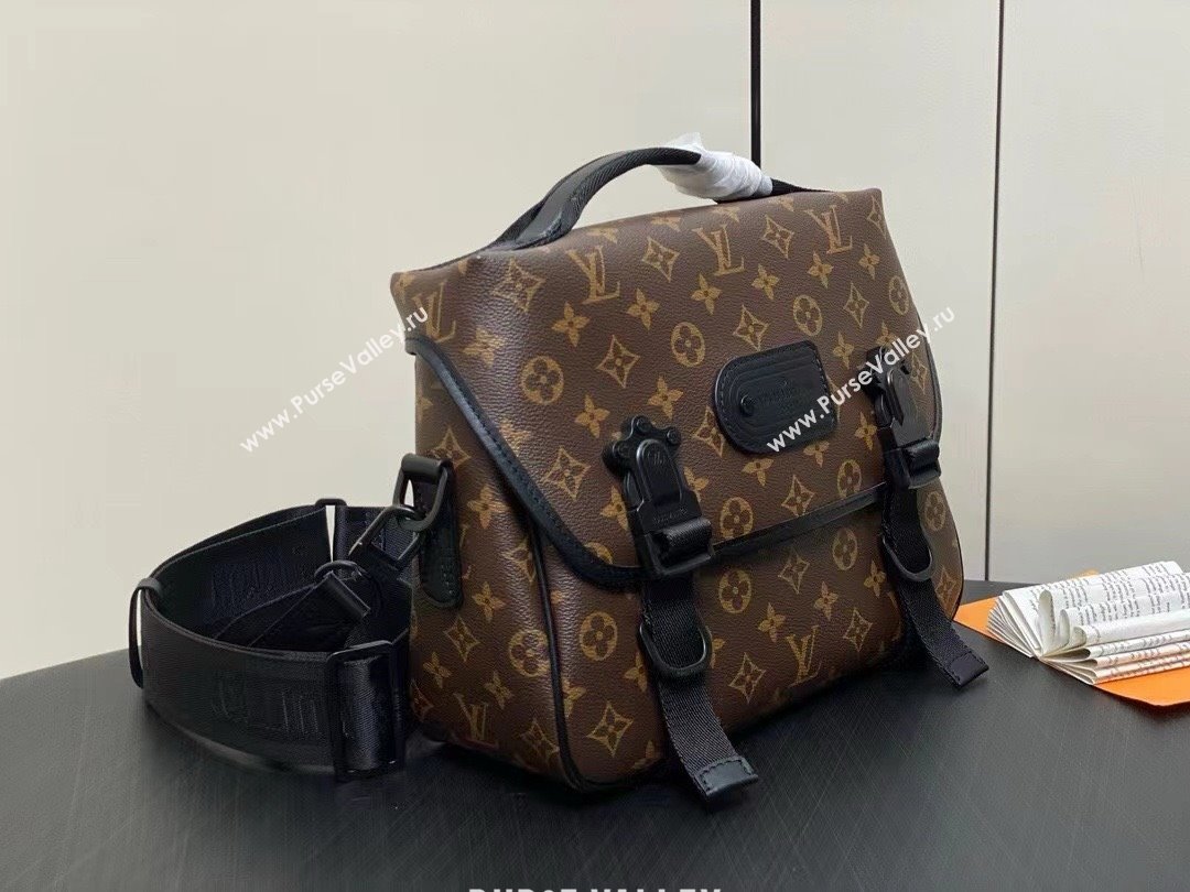 louis vuitton MONOGRAM CANVAS Trail Messenger BAG M46972 2024 (kiki-240322-10)