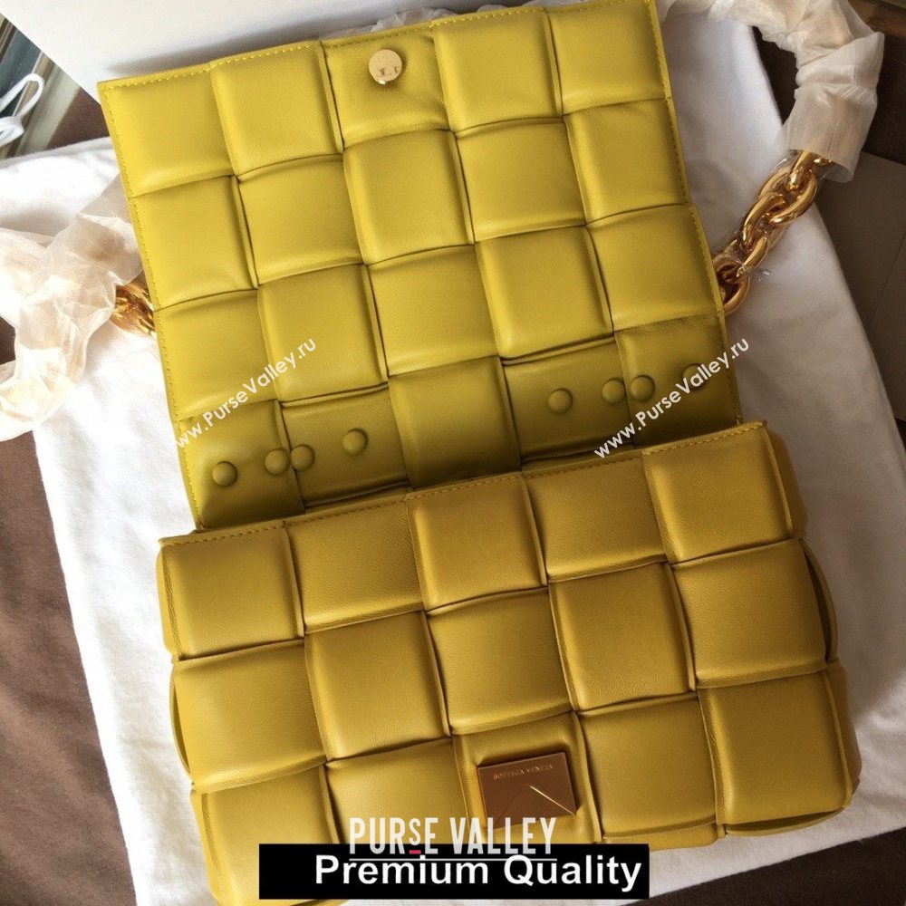 Bottega Veneta THE CHAIN CASSETTE shoulder bag yellow/gold 2020 (wante-6923)