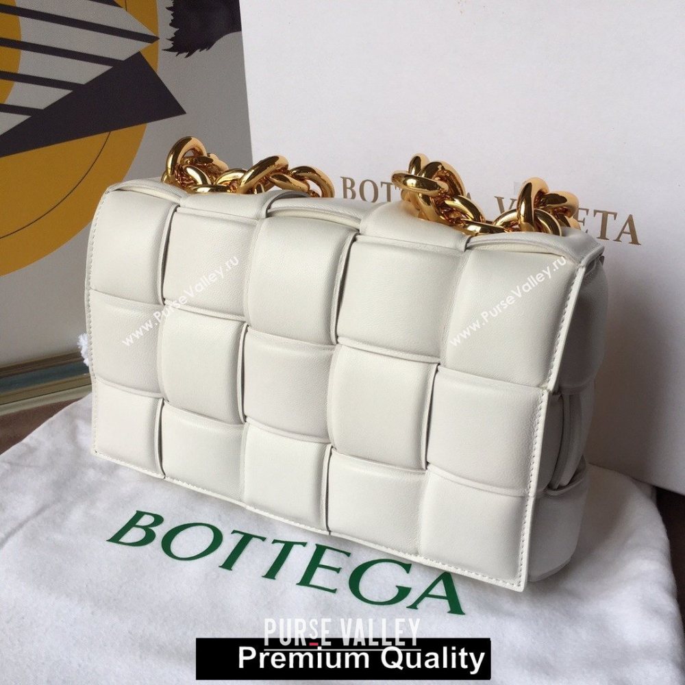 Bottega Veneta THE CHAIN CASSETTE shoulder bag off white/gold 2020 (wante-2367)