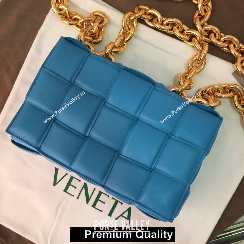 Bottega Veneta THE CHAIN CASSETTE shoulder bag Blue Izmir 2020 (wante-5864)