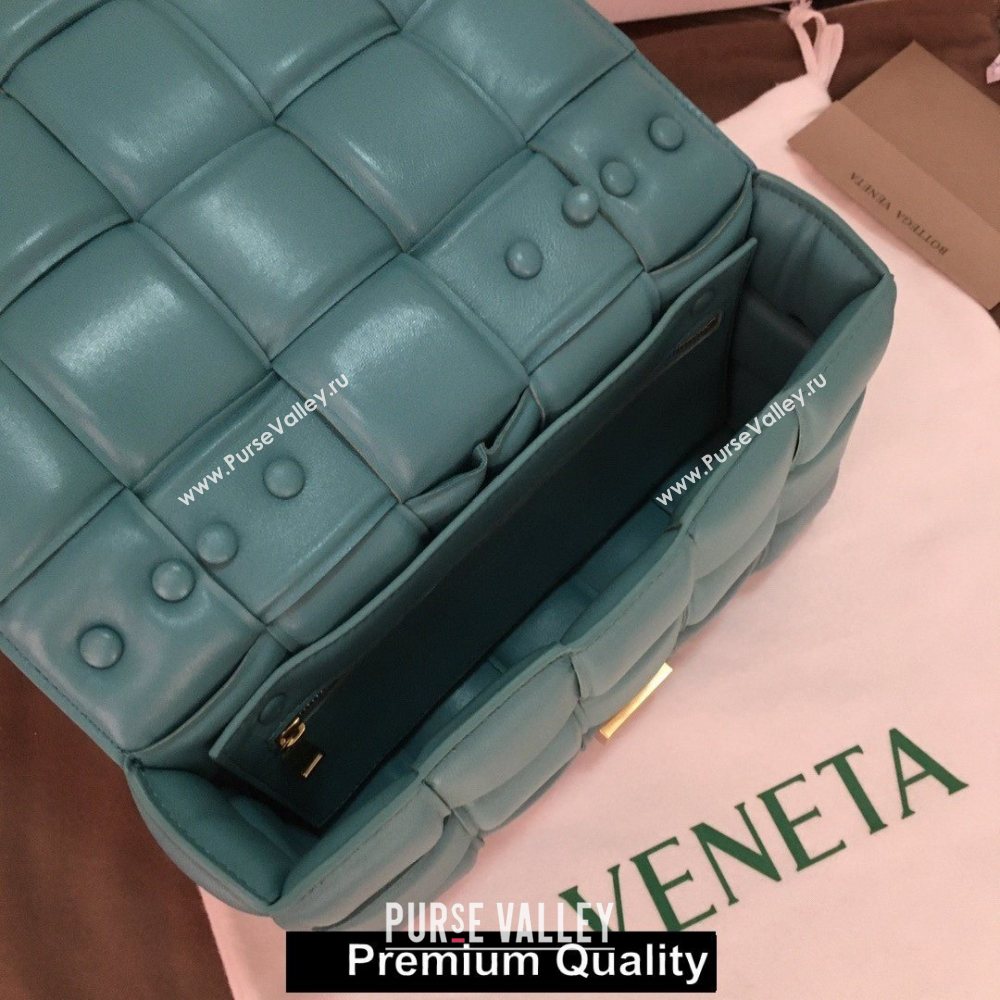 Bottega Veneta THE CHAIN CASSETTE shoulder bag Blue Jean 2020 (wante-5267)