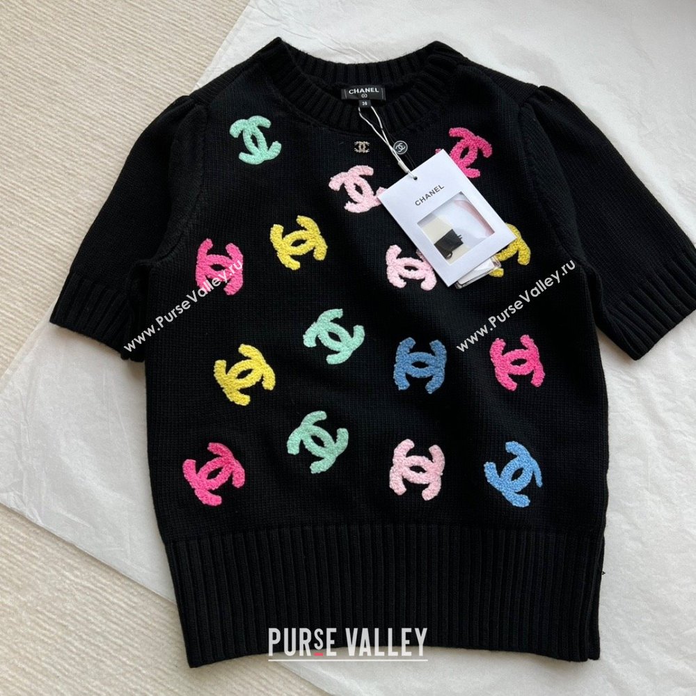 CHANEL CC emboridered KNIT SHORT-SLEEVED SWEATER BLACK 2024 SPRING (QIQI-231214-08)