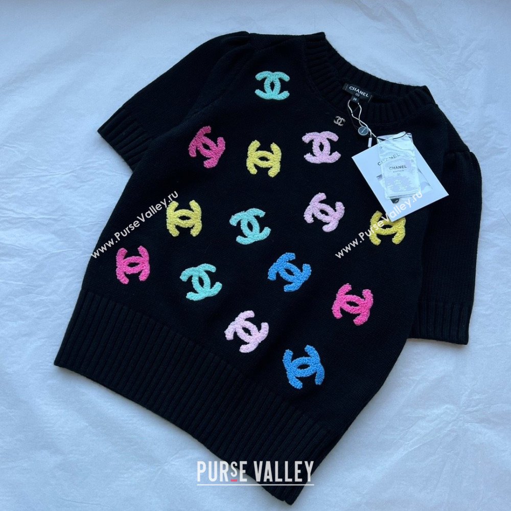 CHANEL CC emboridered KNIT SHORT-SLEEVED SWEATER BLACK 2024 SPRING (QIQI-231214-08)