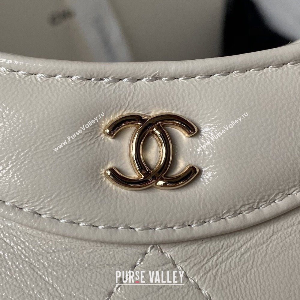 Chanel 31 nano Shopping Bag in Calfskin white 2024 (JIYUAN-231215-14)